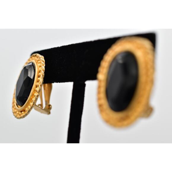 Vintage Crystal Clip On Earrings Black Oval Brushed Gold Matte Retro 1980s BinAI - Picture 3 of 12